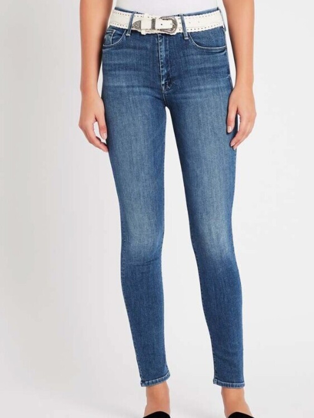 MOTHER Mid-Rise Medium Wash "Groovin" The Looker Skinny Jeans - Size - 26